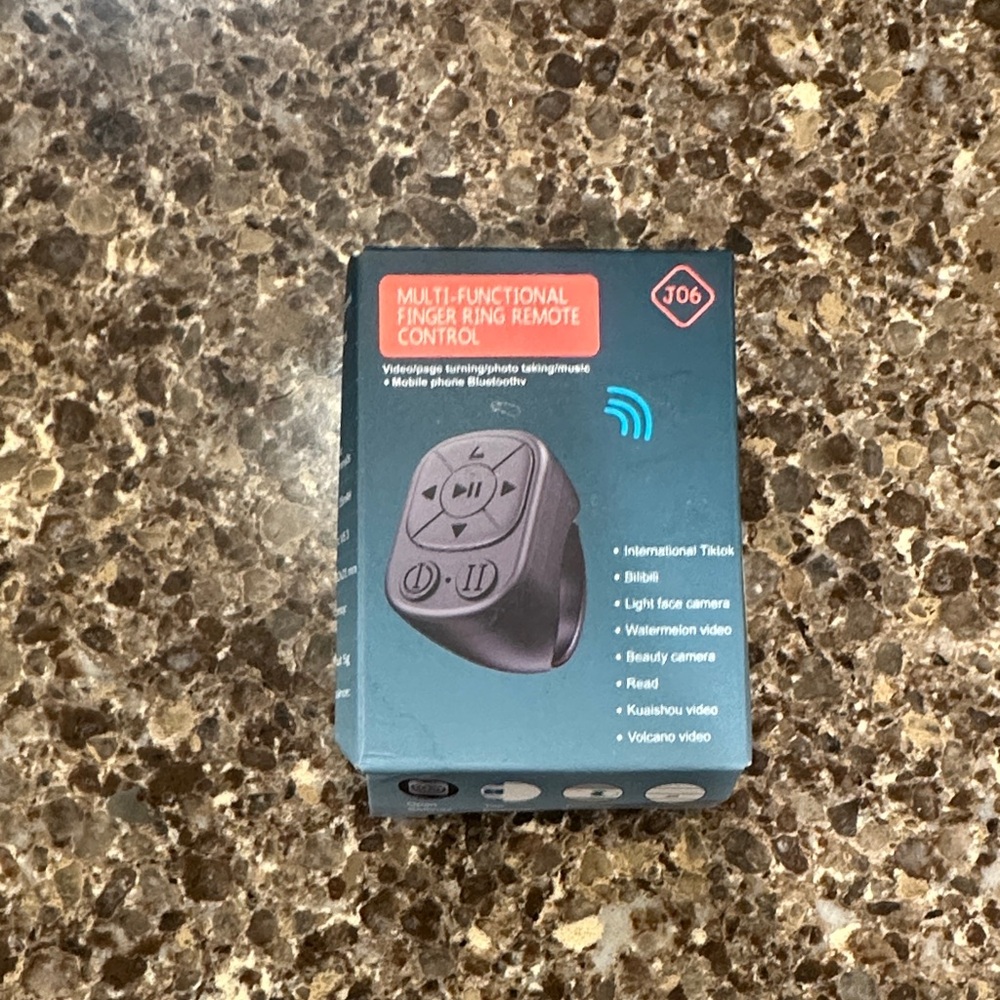Multi-Functional Finger Ring Remote Control!  NIB!